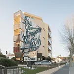 勒科里尔酒店