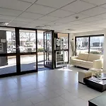 勒科里尔酒店
