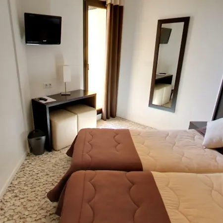 Otel Le Collier Antibes