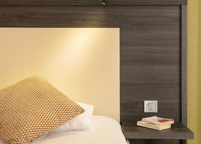 Le Collier Антиб