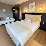 Le Collier Hotel 3*