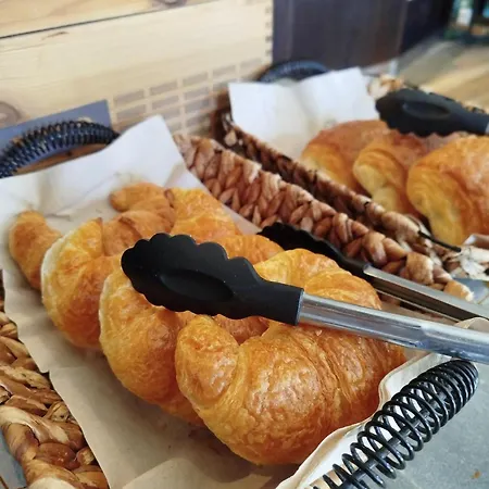 Hotel Le Collier Hotel 3*