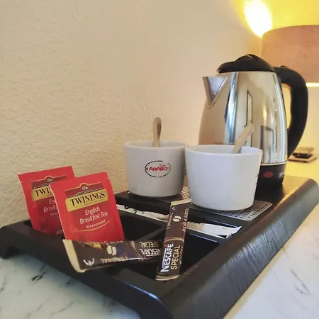 Hotel Le Collier Hotel Antibes