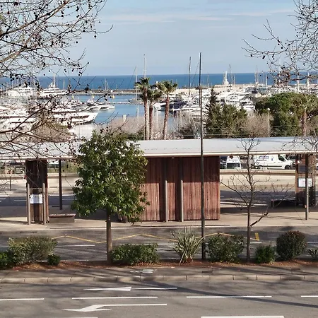 Le Collier 3* أنتيب