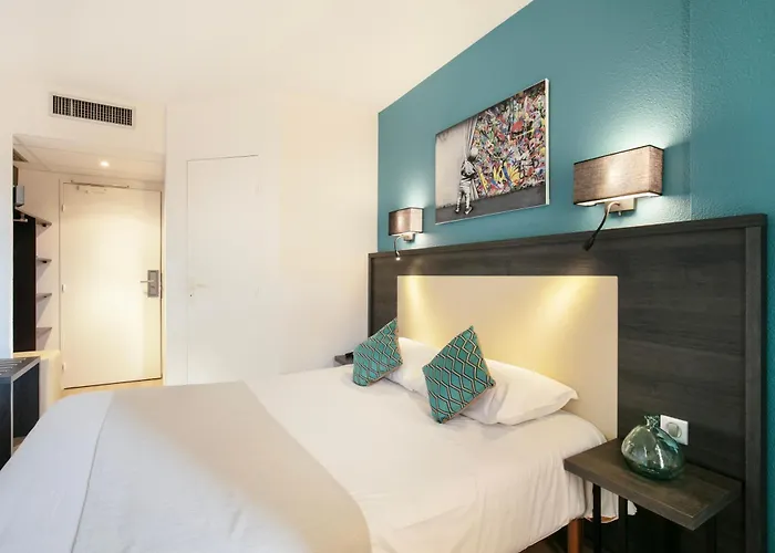 Otel Le Collier Antibes